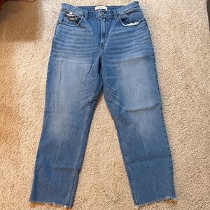 Abercrombie & Fitch Curve Love Ankle Jeans